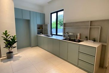 Wellspring Residence, Raja Uda