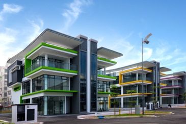 New Semi D Shoplot, Kulim Hi Tech