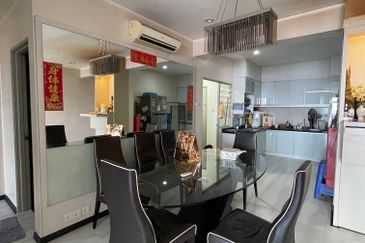 Villa Tanjung (Tanjung Heights)