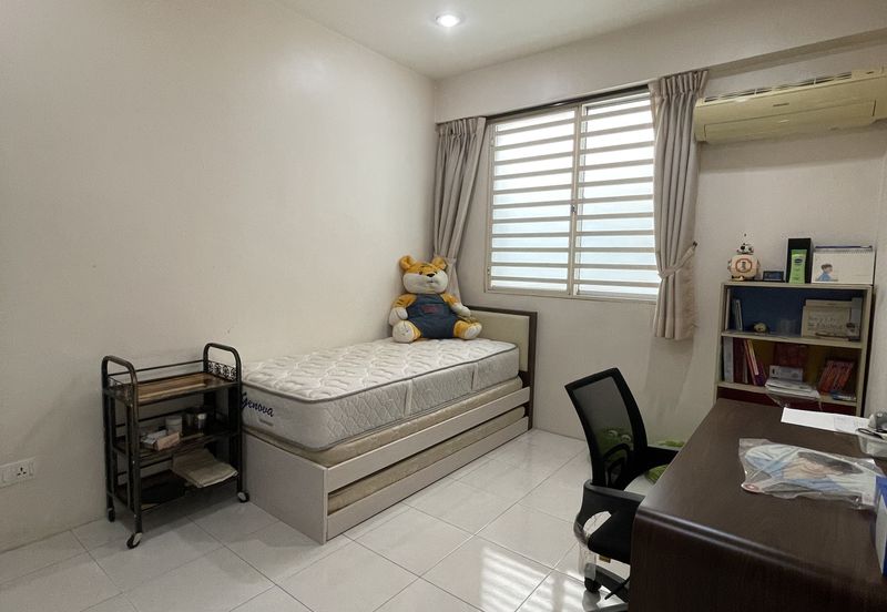 Villa Tanjung (Tanjung Heights)