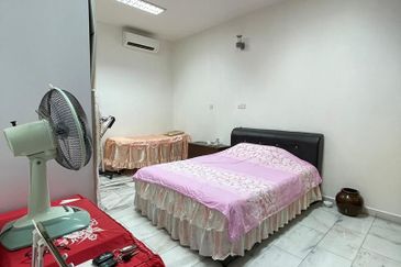 Taman Desa Murni, Semi-D, Fully Renovated & Furnished