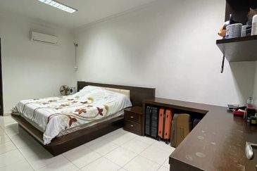Taman Desa Murni, Semi-D, Fully Renovated & Furnished