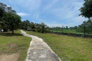 Taman Desa Murni, Semi-D, Fully Renovated & Furnished