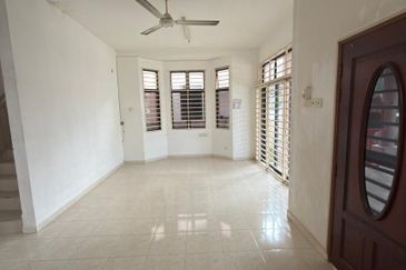 2 Storey Bungalow, Taman Teratai, Butterworth