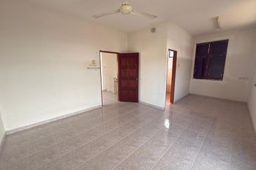 2 Storey Bungalow, Taman Teratai, Butterworth