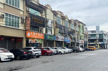 Ground Floor Shoplot, Raja Uda