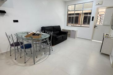 Fully Furnished & Renovated, Flat Merbau Indah, Sungai Dua