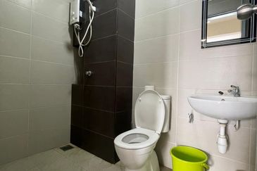 Camellia Park, Partially Furnished, Raja Uda