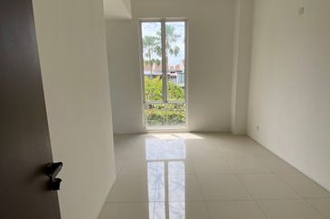 Sentinelle Ville, 3 Storey Semi-D, Taman Bukit MInyak Utama