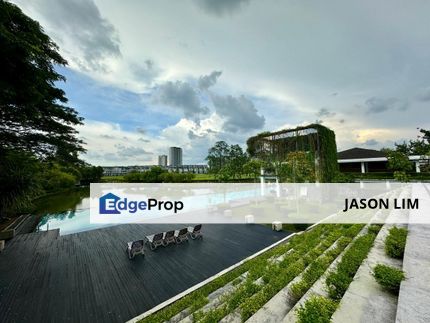 3.5 storey with big land in greenery and luxurious community, Selangor, Putra Heights