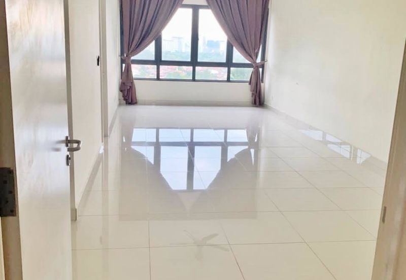 Pandora @ Tropicana Metropark