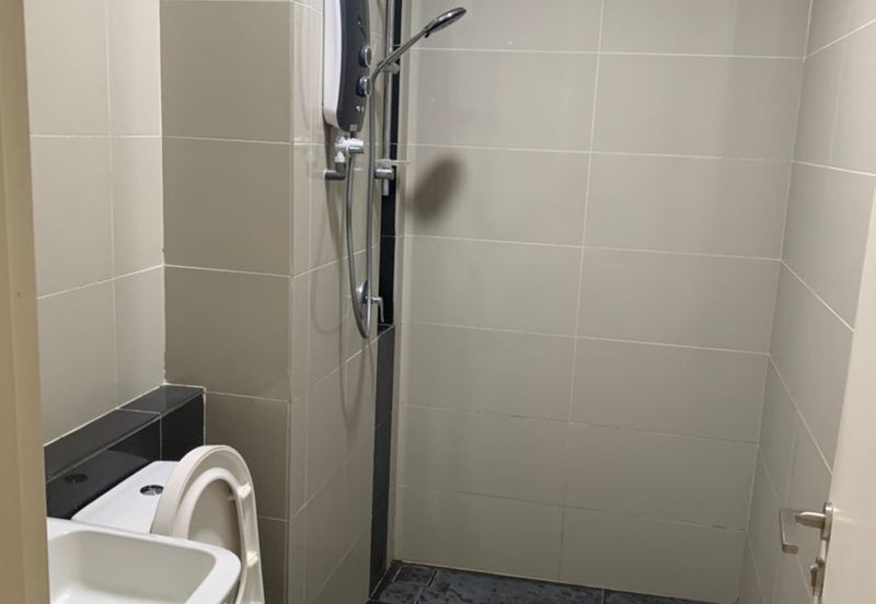 Pandora @ Tropicana Metropark