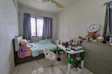 Indah Alam Condominium