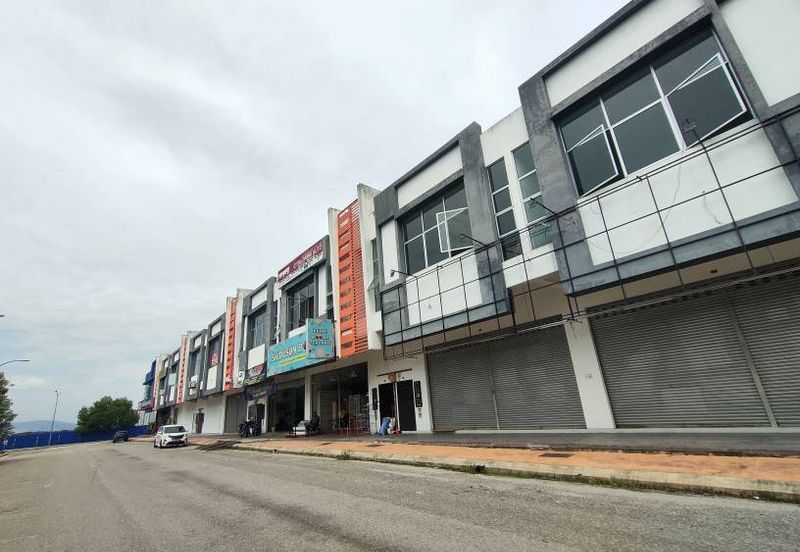 Pusat Perdagangan Alam Jaya