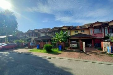 2 Storey Bukit Jelutong U8 Shah Alam
