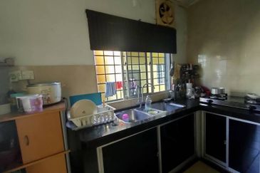 2 Storey Bukit Jelutong U8 Shah Alam