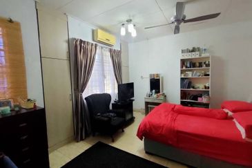 2 Storey Bukit Jelutong U8 Shah Alam