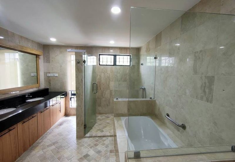 Newly Painted 2 Storey Bukit Jelutong U8 Shah Alam