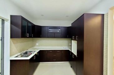 Newly Painted 2 Storey Bukit Jelutong U8 Shah Alam