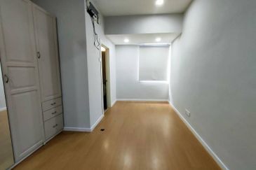 Newly Painted 2 Storey Bukit Jelutong U8 Shah Alam