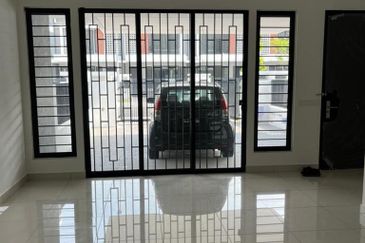 Elmina Green Three @ City of Elmina