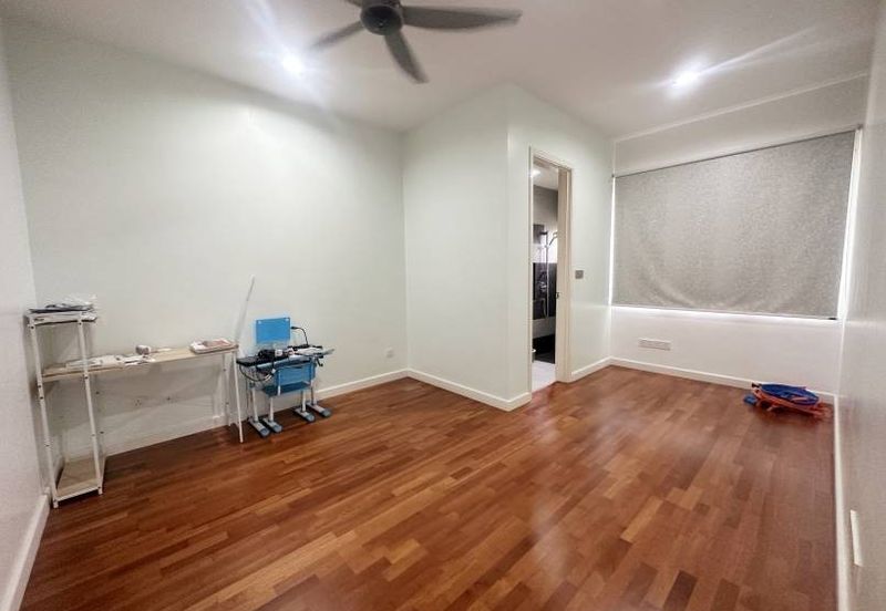 Hemingway Residence @ Bandar Seri Coalfields