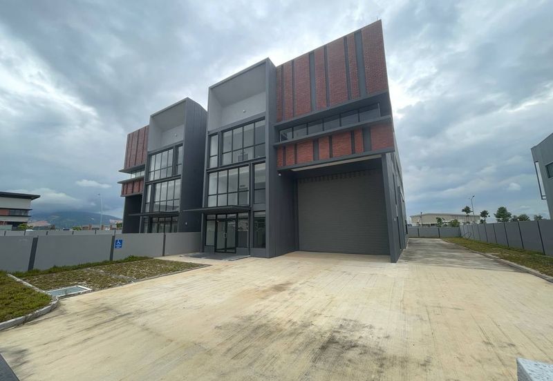 Elmina Business Park