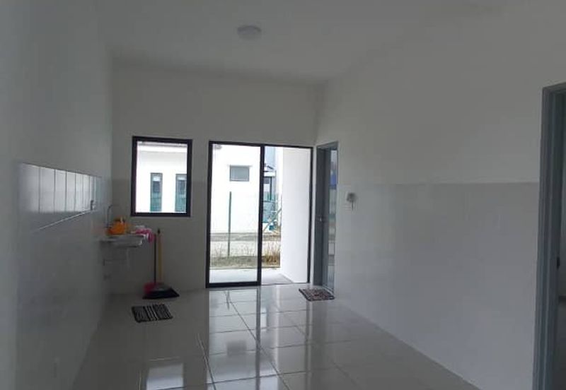 Corner 2 Storey Alam Suria Puncak Alam