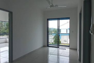 Corner 2 Storey Alam Suria Puncak Alam
