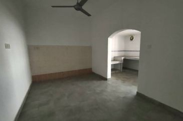 2 Storey Bukit Jelutong U8 Shah Alam