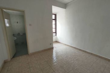 2 Storey Bukit Jelutong U8 Shah Alam