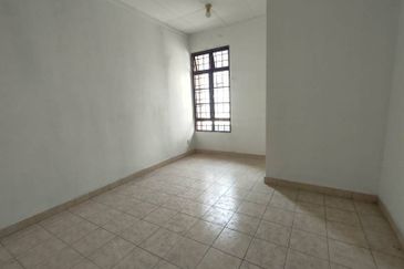 2 Storey Bukit Jelutong U8 Shah Alam
