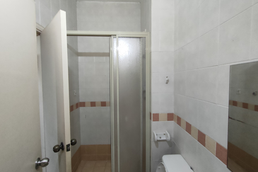 Long Car Porch 2 Storey Bukit Jelutong U8 Shah Alam Jalan Ubin