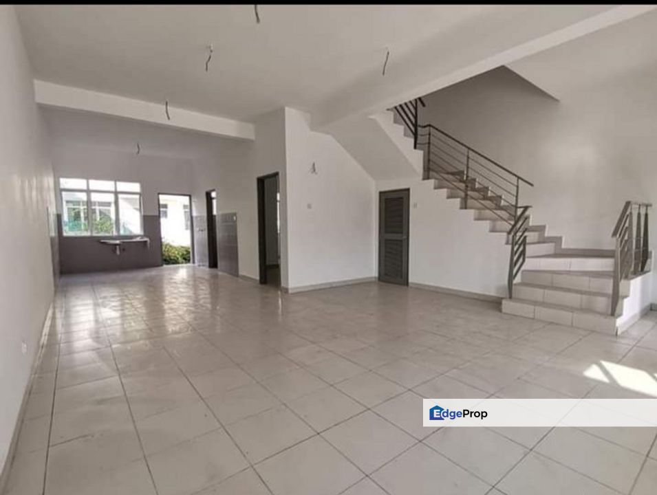 2 Storey Olive Hillpark Puncak Alam Basic Unit for Rent nr UITM, Selangor, Shah Alam