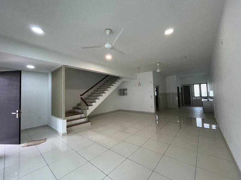 Partially Furnis 2 Sty Elmina Valley 4 22x75 Denai Alam nr Subang Jaya, Selangor, Shah Alam