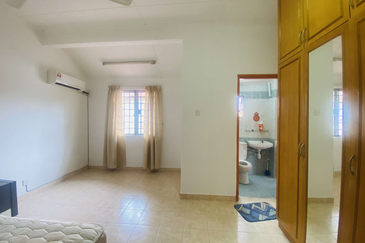 Corner House Bukit Jelutong Bukit Jelutong Selangor