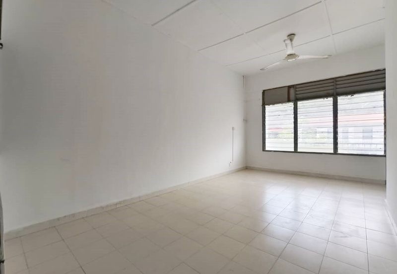 Jalan Taman Bukit Desa