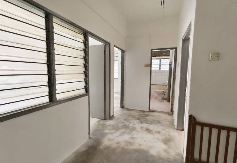 Jalan Taman Bukit Desa