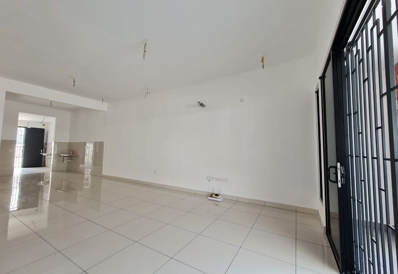 Elmina Green Three @ City of Elmina