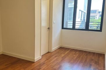 Hemingway Residence @ Bandar Seri Coalfields