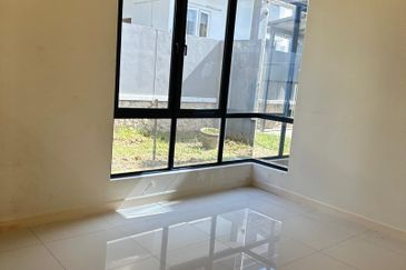 Hemingway Residence @ Bandar Seri Coalfields