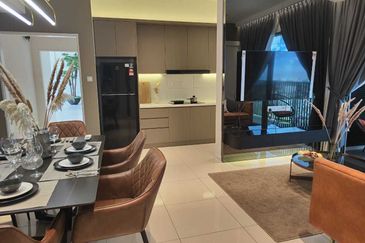 New Launch 3 Rooms Condo Dwitara Residences @ Surya PJ South Bandar Sunway Petaling Jaya For Sale