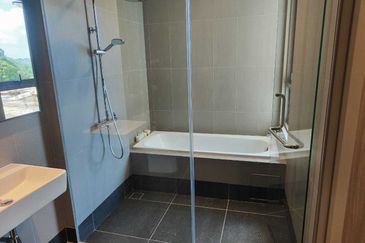 New Launch Luxury Condo The Vue @ Monterez U9 Shah Alam Golf Club For Sale