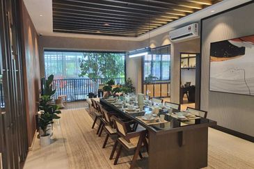 New Freehold 3 Rooms Condo ANYA @ Shorea Park, Bandar Bukit Puchong Taman Meranti Puchong For Sale