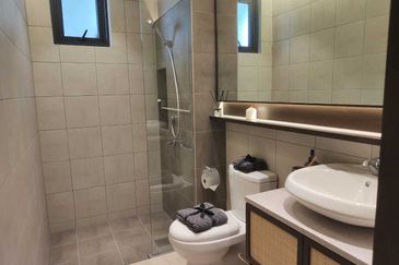 New Freehold 3 Rooms Condo ANYA @ Shorea Park, Bandar Bukit Puchong Taman Meranti Puchong For Sale