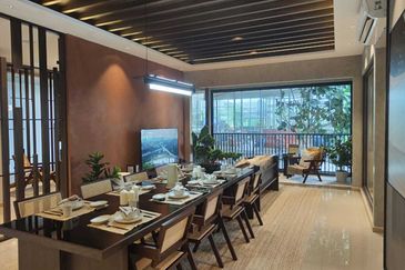 New Freehold 4 Rooms Condo ANYA @ Shorea Park, Bandar Bukit Puchong Taman Meranti Puchong For Sale