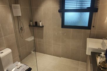 New Launch LRT Condo 4 Rooms Ren Residence @ Bukit Jalil Kuala Lumpur Sri Petaling Puchong For Sale 