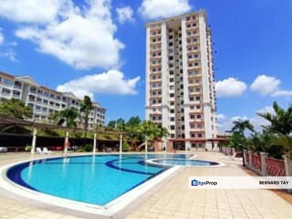 Freehold LRT 3 Rooms Condo Casa Puteri @ Bandar Puteri Puchong For Sale, Selangor, Bandar Puteri Puchong