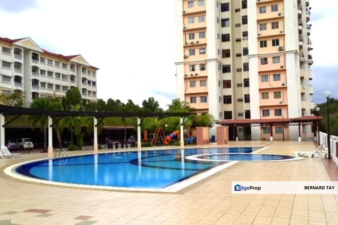 Freehold LRT 3 Rooms Condo Casa Puteri @ Bandar Puteri Puchong For Sale, Selangor, Bandar Puteri Puchong