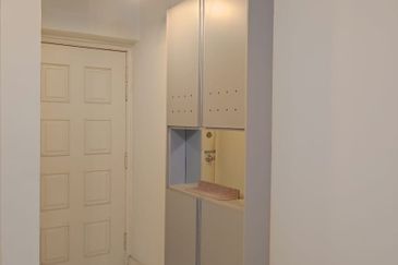 Anjung Hijau (Greenfield Apartment)